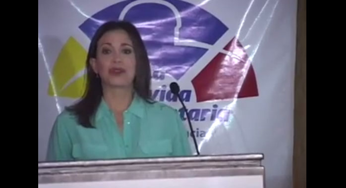 María Corina Machado en rueda de prensa sobre el Esequibo