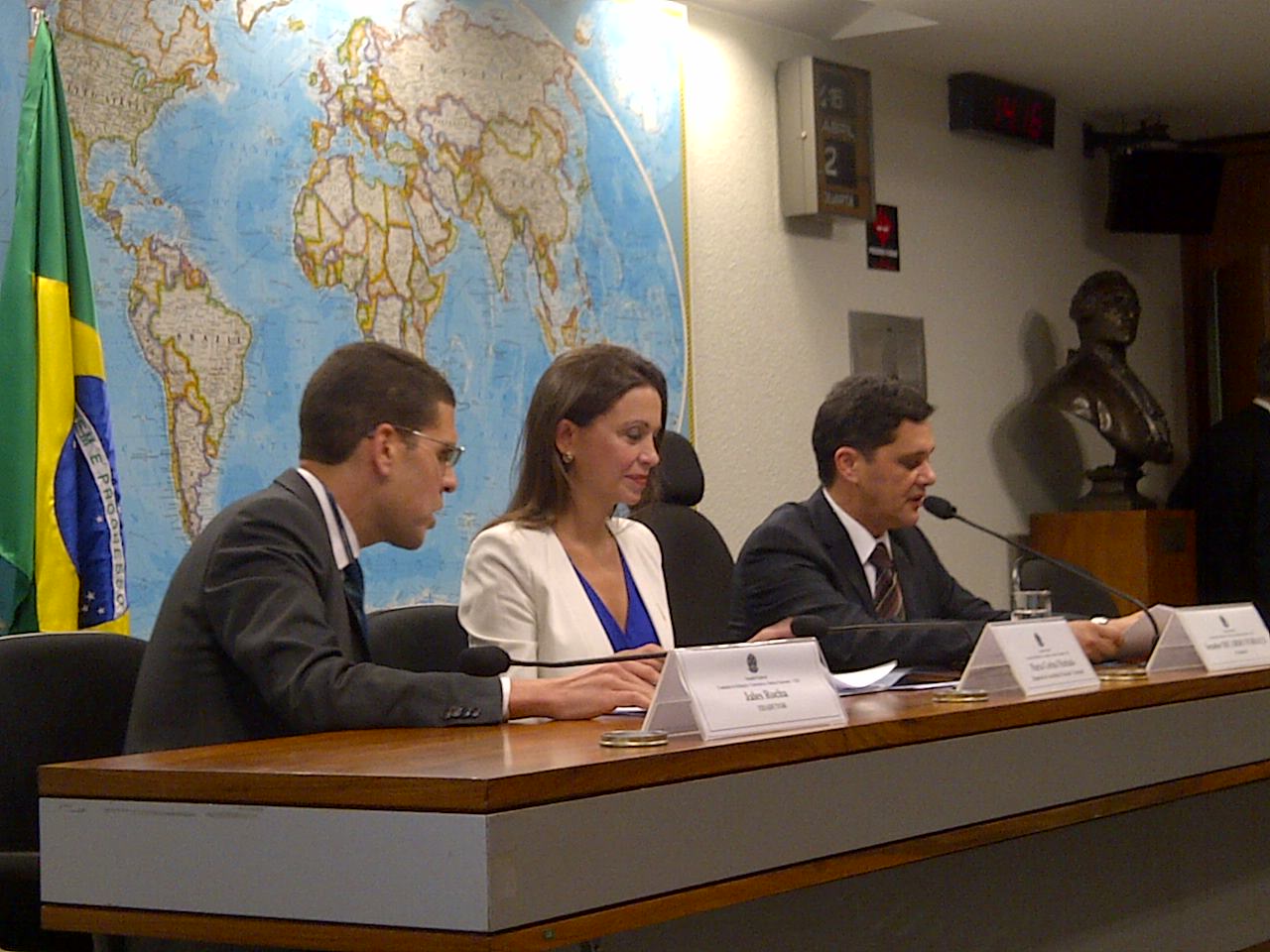 Diputada María Corina Machado habla en comisión del Senado Brasilero