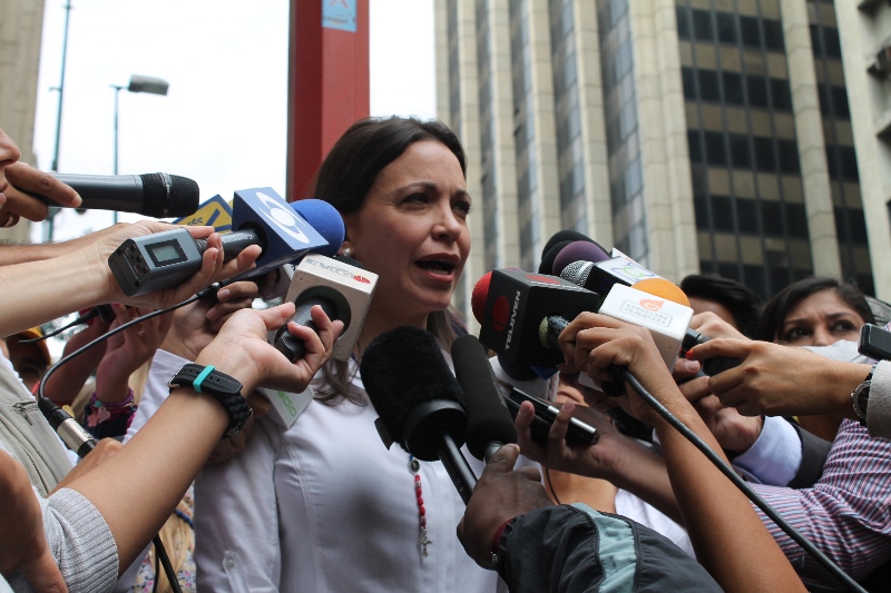 Machado: Es traición a la patria callar frente a la hostilidad de Guyana