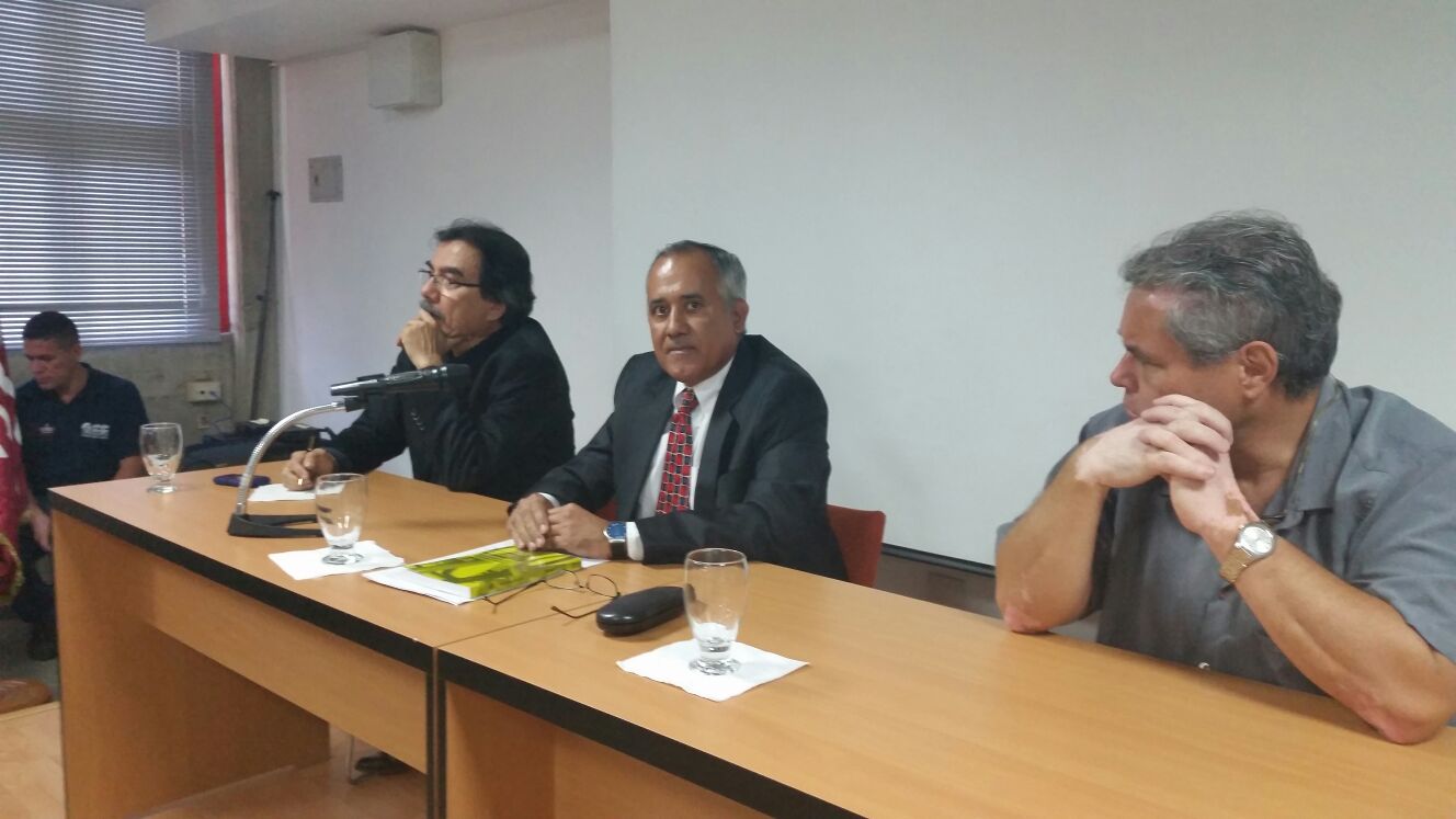 Contreras: Con industria nacional destruida, Venezuela perdió su influencia en el mercado internacional