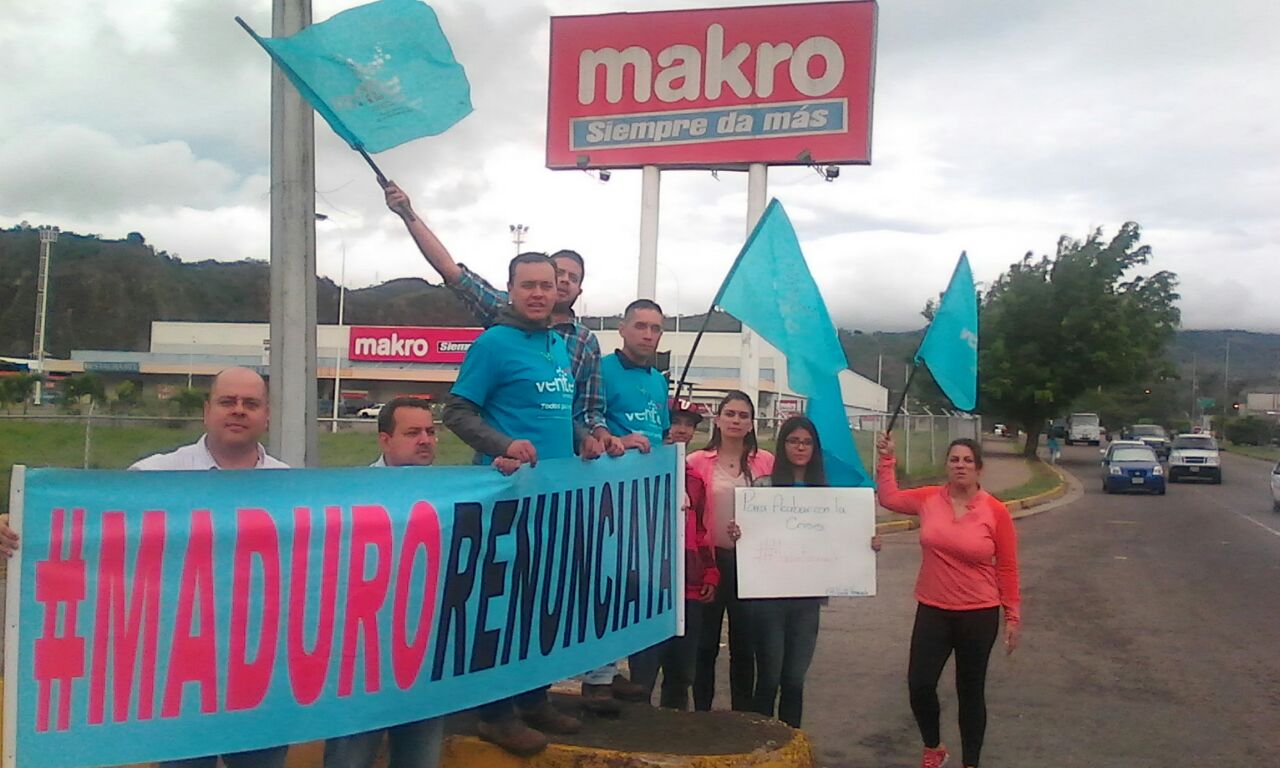 Vente Venezuela en Táchira: La escasez lleva a los tachirenses a peregrinar en busca de alimentos