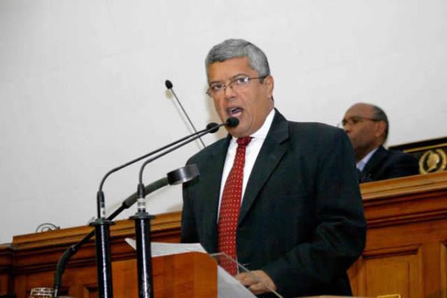 Luis Barragan: Maduro debe responder al reclamo de Guyana o la habremos perdido en Margarita