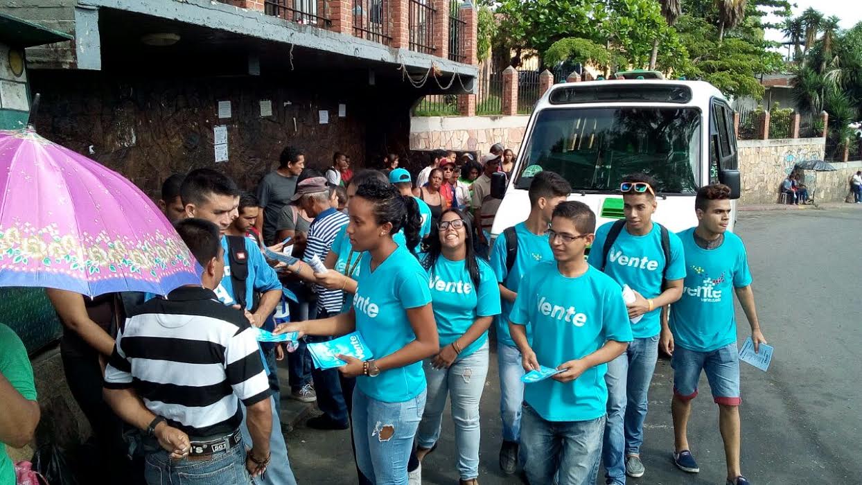 Vente Venezuela en Vargas: Mercado paralelo de transporte cobra 10 veces costo establecido por ley