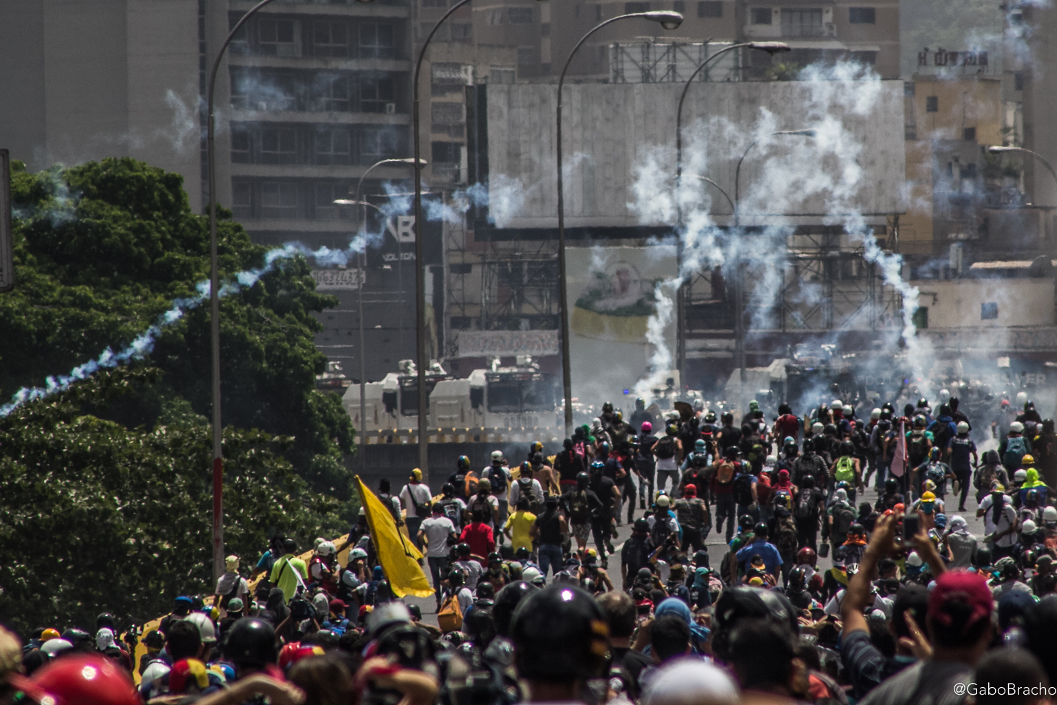 Machado sobre marcha a Los Próceres: Régimen impide avance de civiles, pero protege a colectivos paramilitares