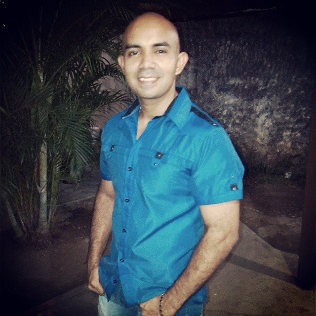 Los gritos de la calle – Daniel Montoya