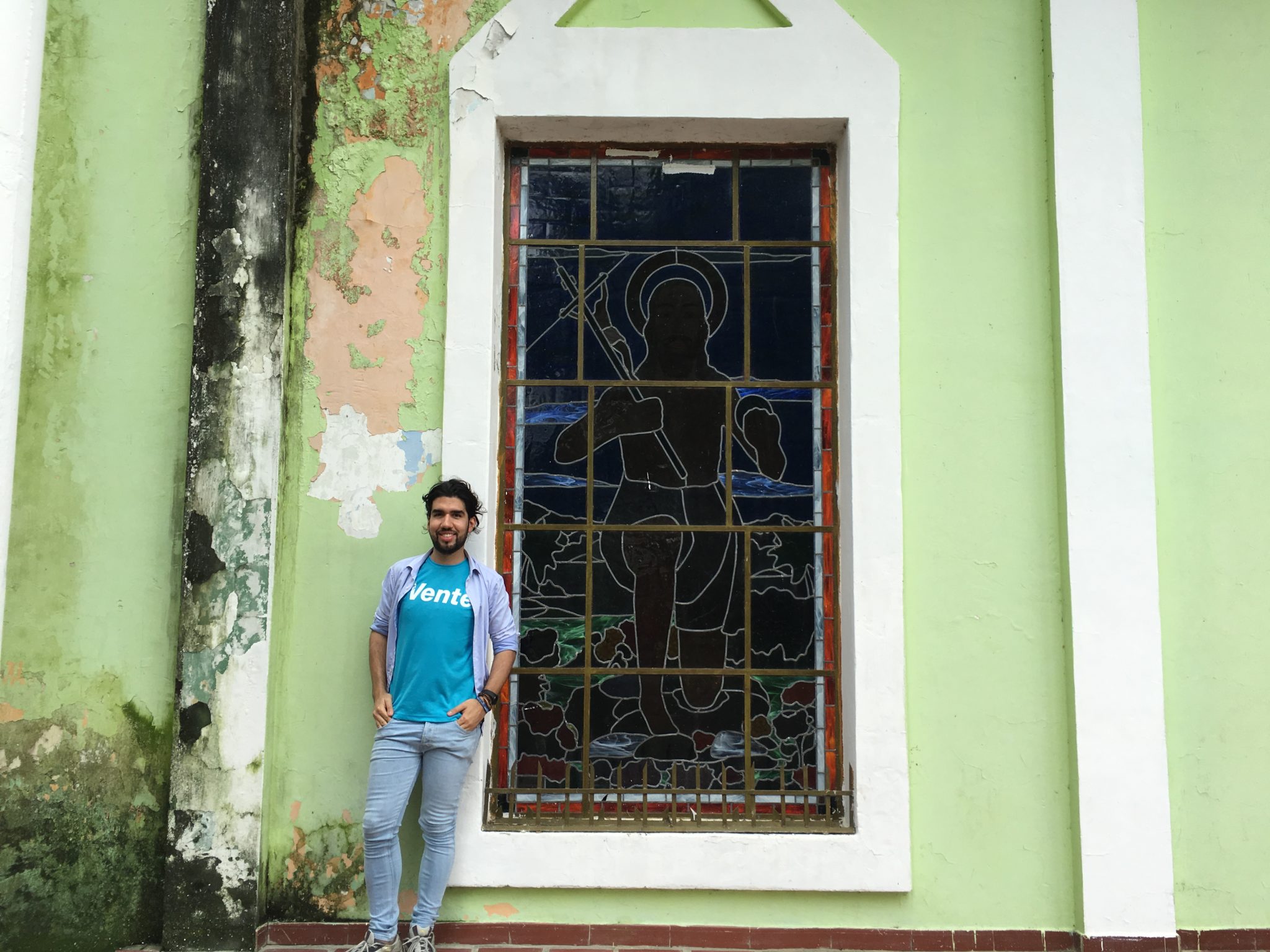 La vida empieza por las carreteras – Por Pedro Antonio De Mendonca