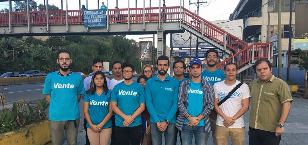 Vente Joven Miranda sobre inconstitucional «ley contra el odio»: No permitiremos que nos callen