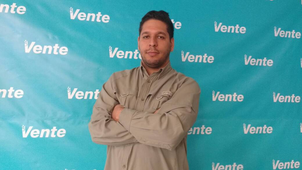 Llegó la hora de decidir y estar a la altura del momento histórico – Por Ángel León