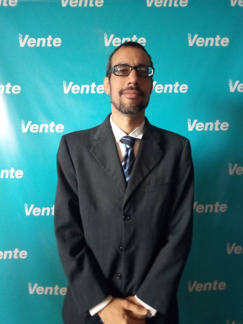 De la civilización a la barbarie (2): La protesta como garantía y defensa de la democracia – Por Erasmo Velázquez  