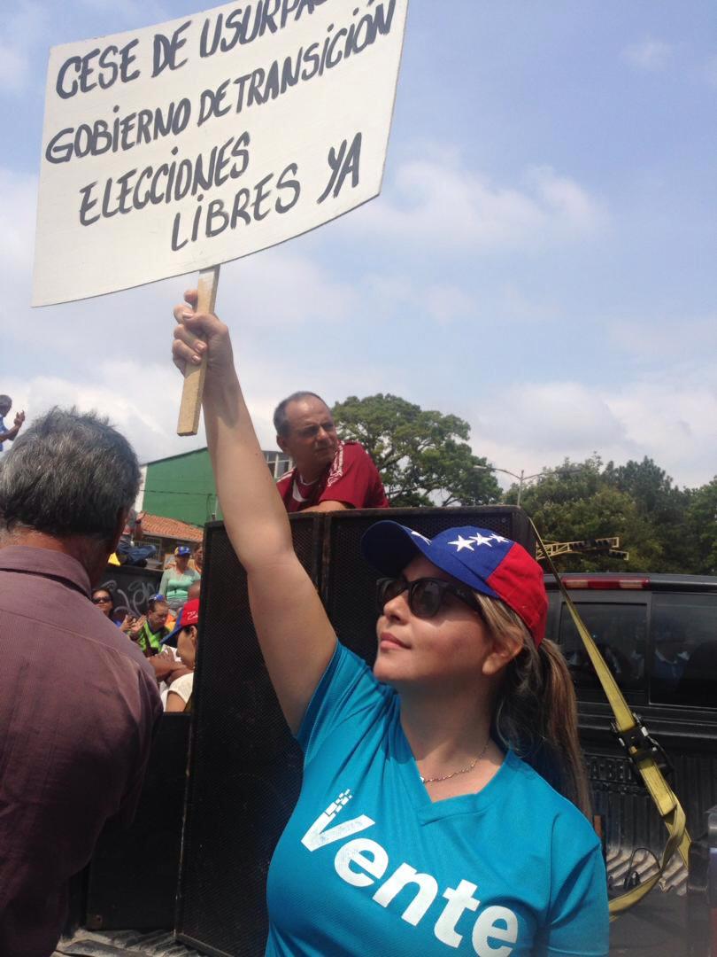Vente Táchira denuncia cobro de vacunas y hasta 5 días de cola para llenar el tanque de gasolina
