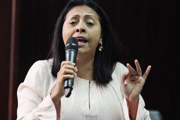 Dignora Hernández - conciertos de hambre