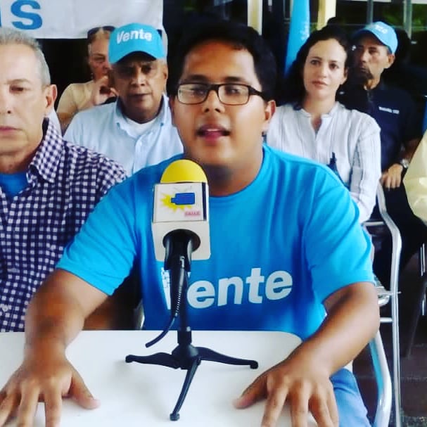 Renzo Meza denuncia las amenazas que mantienen en zozobra a trabajadores del hospital en Barinas