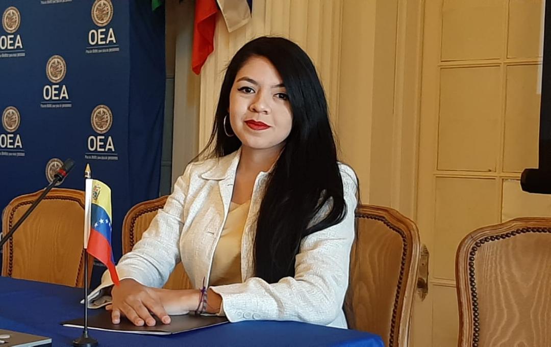 Maduro miente – Por María Oropeza