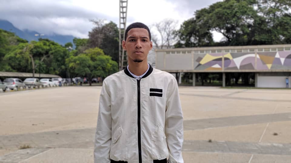 Marcelo Lecumberre: La universidad solo cuenta con la sociedad venezolana y organismos internacionales democráticos