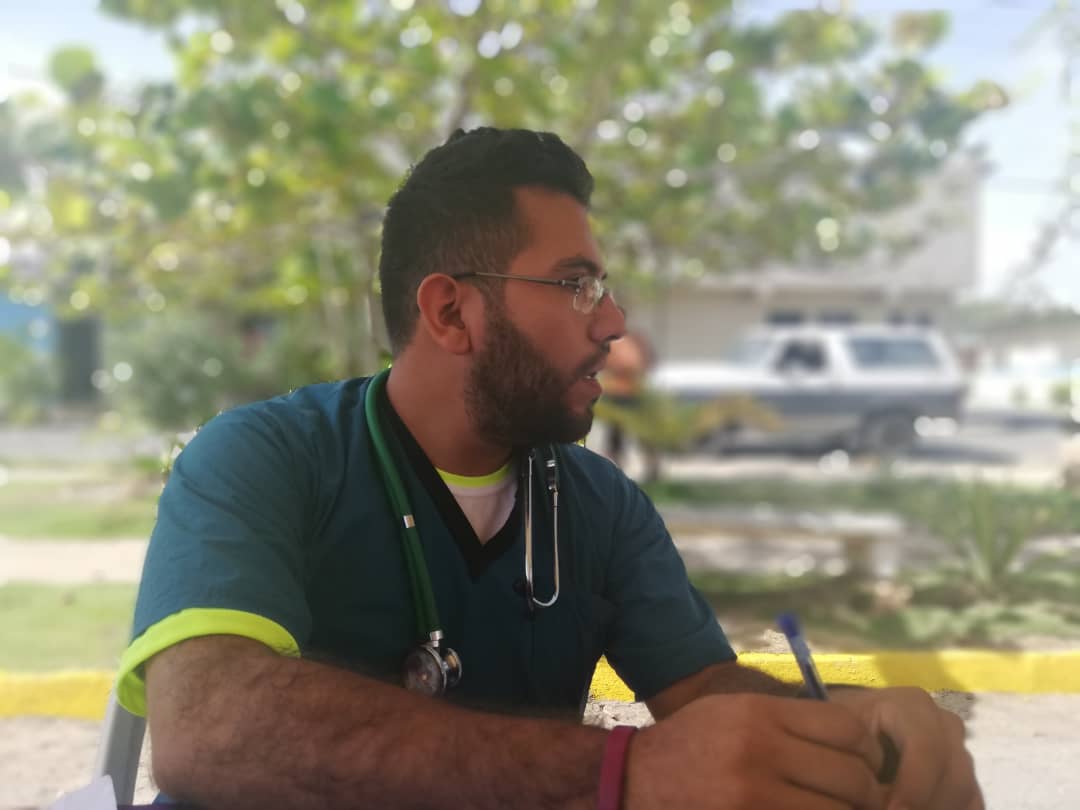 Sergio Mena: Emergencias se quedan sin personal de salud por falta de gasolina