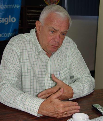 Santiago Clavijo: Hay que priorizar el transporte nacional de productos e insumos agroalimentarios en el país