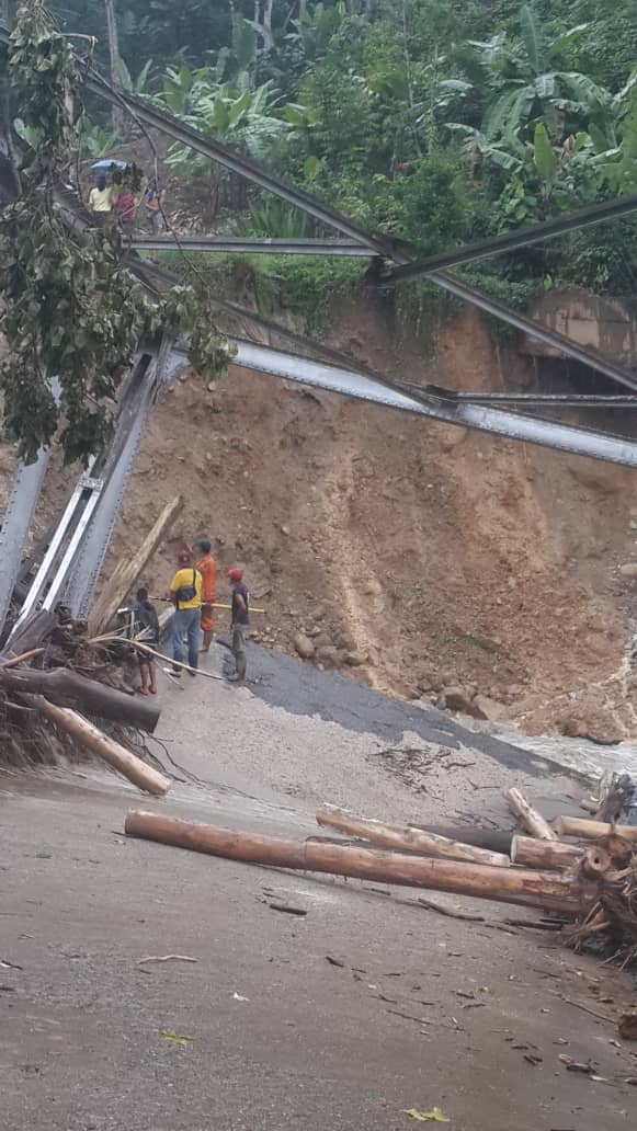 Desidia y corrupción: Vente Barinas denuncia que parroquia Calderas quedó incomunicada