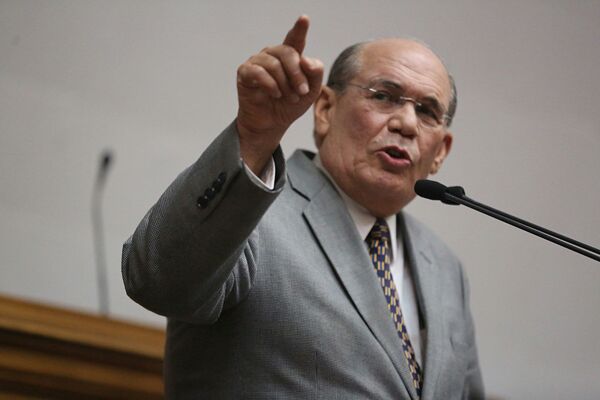 Omar González:  O Borrell es un mentiroso o delató a los traidores de la oposición