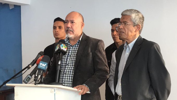 Universidad y libertad: 5-J – Por William Anseume