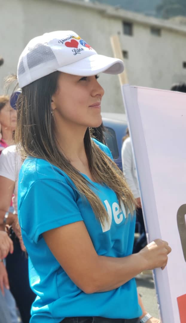 Naybi Morales: El colapso de los servicios públicos y la aguda crisis económica impiden la escolarización desde casa