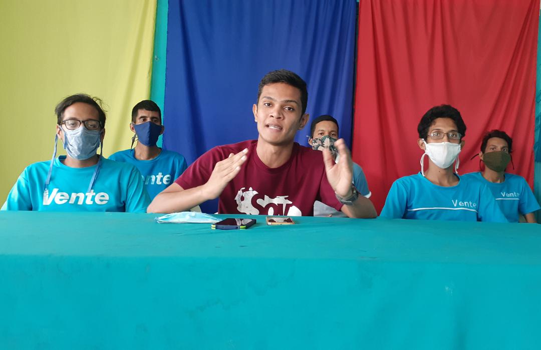 Emanuel Figueroa: Se nos va la vida entre falsas elecciones y consultas, cuando la vía es la fuerza