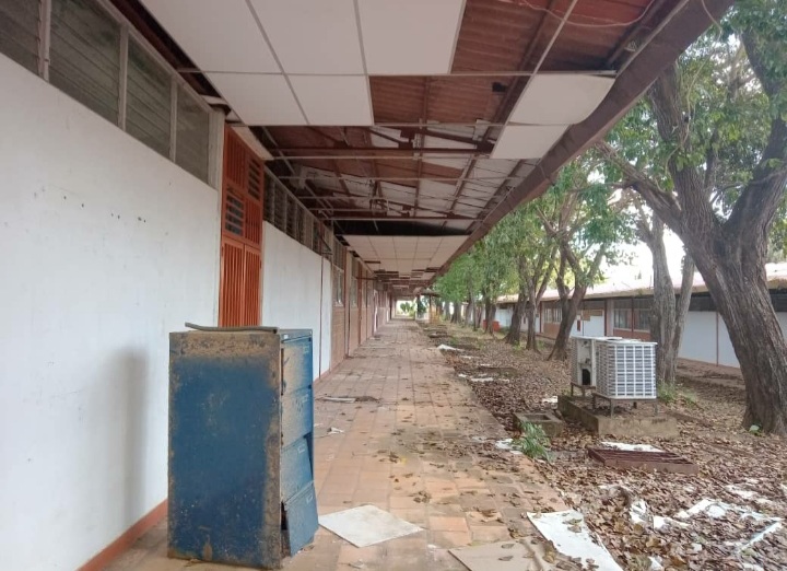 Renzo Meza: Corrupción y socialismo: Responsables de la destrucción en la UNELLEZ – Barinas (+Fotos)