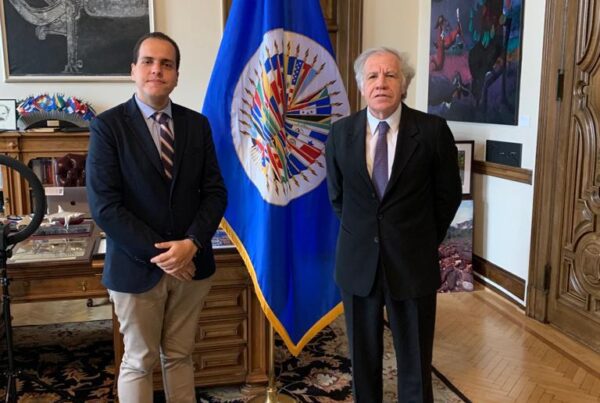 Este lunes, desde la sede la Organización de Estados Americanos (OEA), el coordinador de Asunto Internacionales de Vente Venezuela, Pedro Urruchurtu, expresó que “la crisis que hoy vive Venezuela es un problema continental".