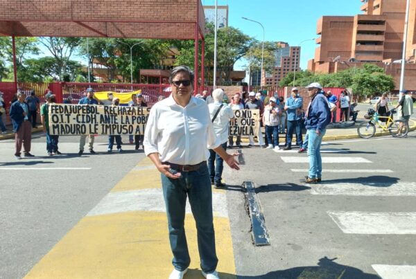 En Bolívar hacen frente a las políticas "anti-laborales" del régimen