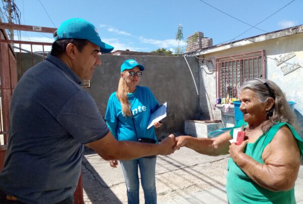 Vente Nueva Esparta lleva casa por casa la propuesta de María Corina