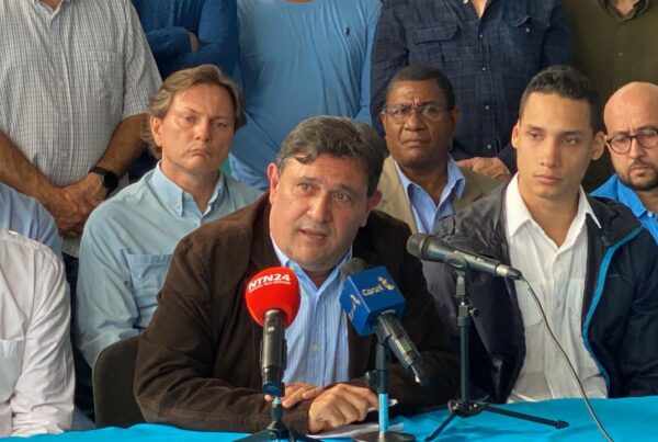 Henry Alviarez: Primarias no pueden convertirse en un monumento al fracaso del G4