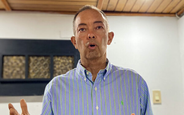 Pdvsa no es todos los venezolanos, pero sus deudas y pasivos sí - Por Pedro Galvis