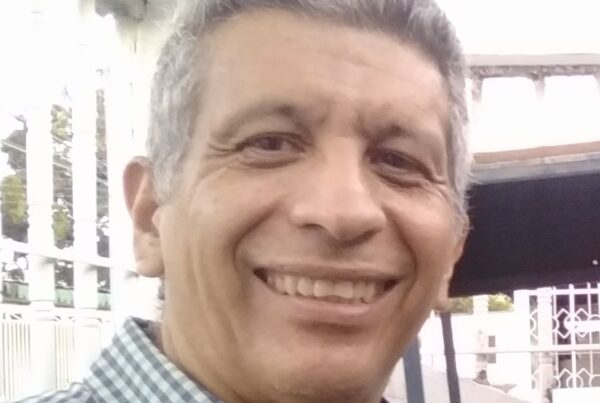 Las escaleras del cambio - Por Norberto Peña