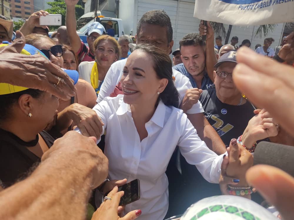 María Corina desde Puerto Cabello: Los votos los contaremos nosotros, no el régimen