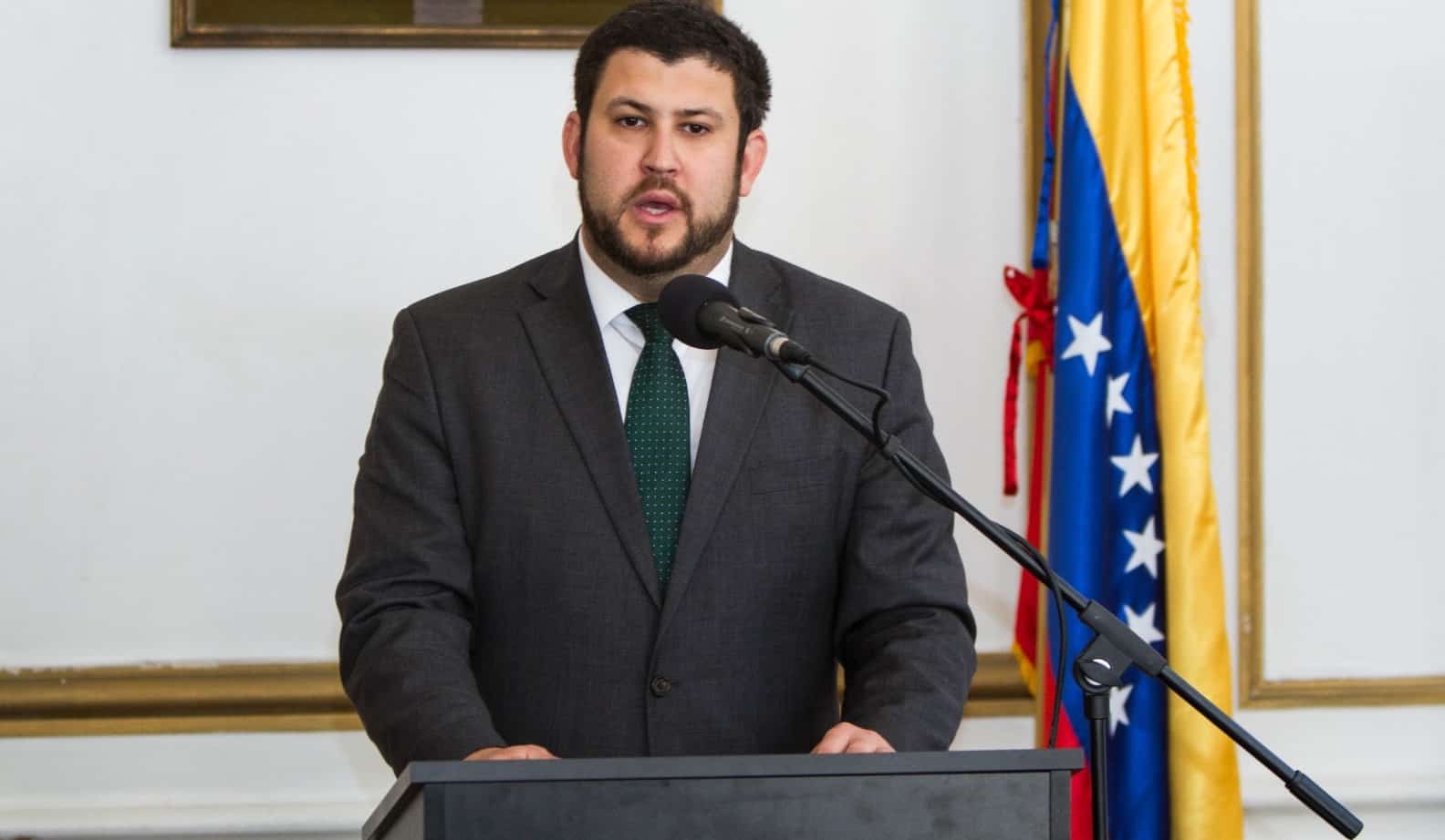 David Smolansky anuncia alianza con María Corina para coordinar movimiento de venezolanos en el exterior (MOM)