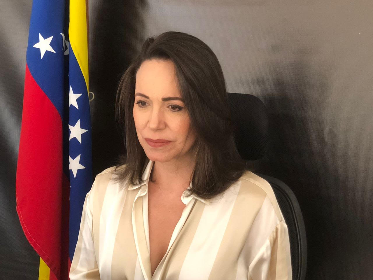 María Corina presenta en NY plan económico para estabilizar y hacer crecer a Venezuela tras la salida de Maduro