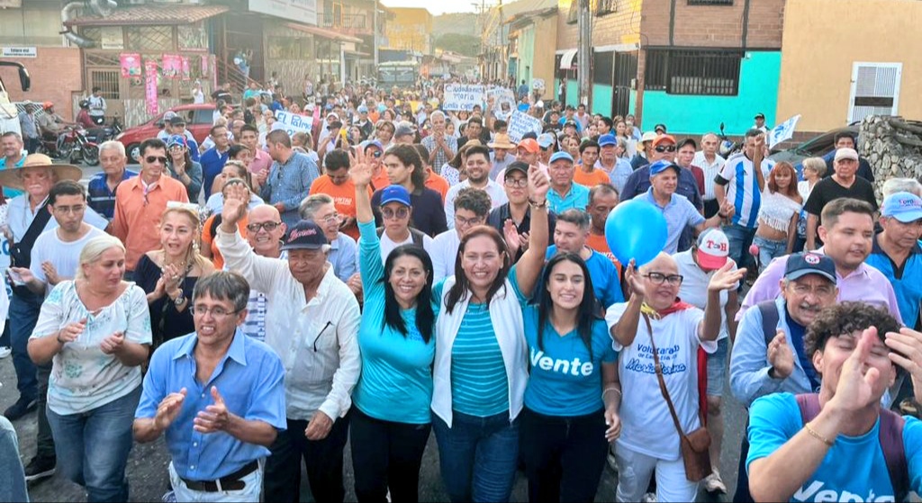 Ejido se desbordó en el cierre de campaña del Comando María Corina en Mérida