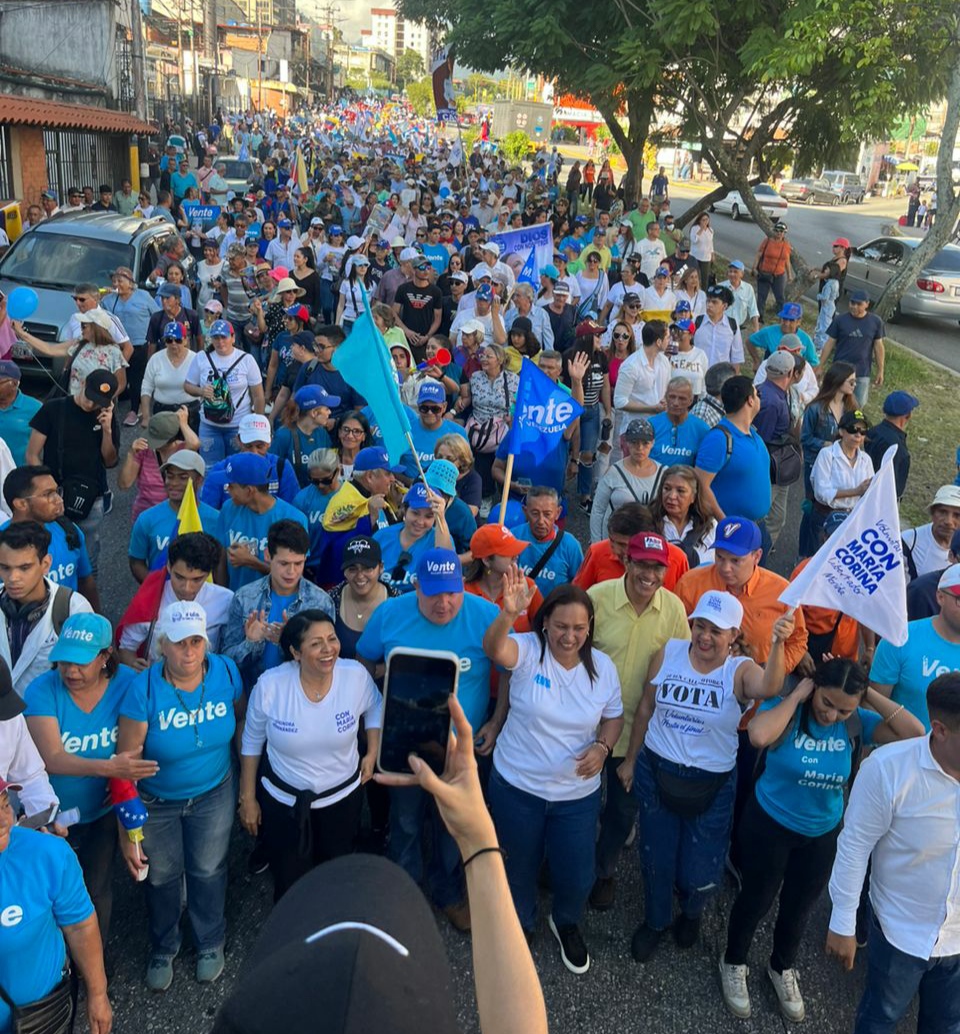 Mérida reafirma el compromiso de votar el 22 de octubre por María Corina