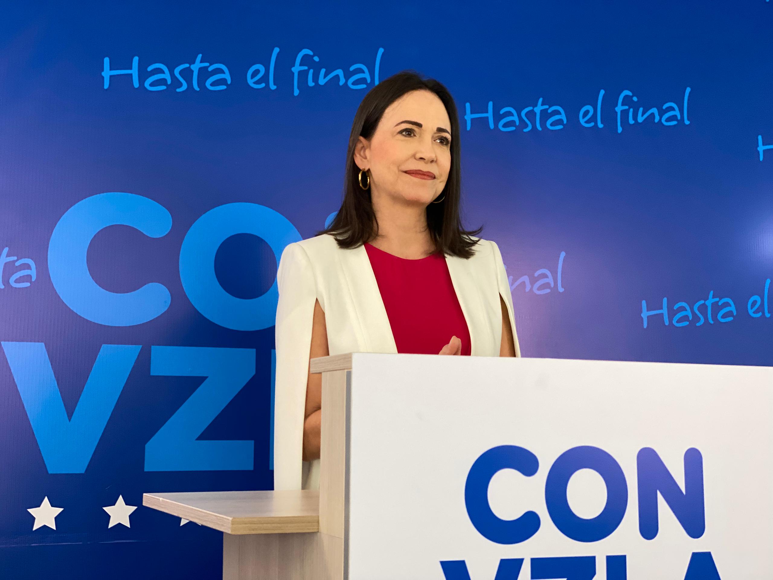 María Corina a un mes de las primarias: El mandato es superar todas las barreras para derrotar a Maduro en 2024