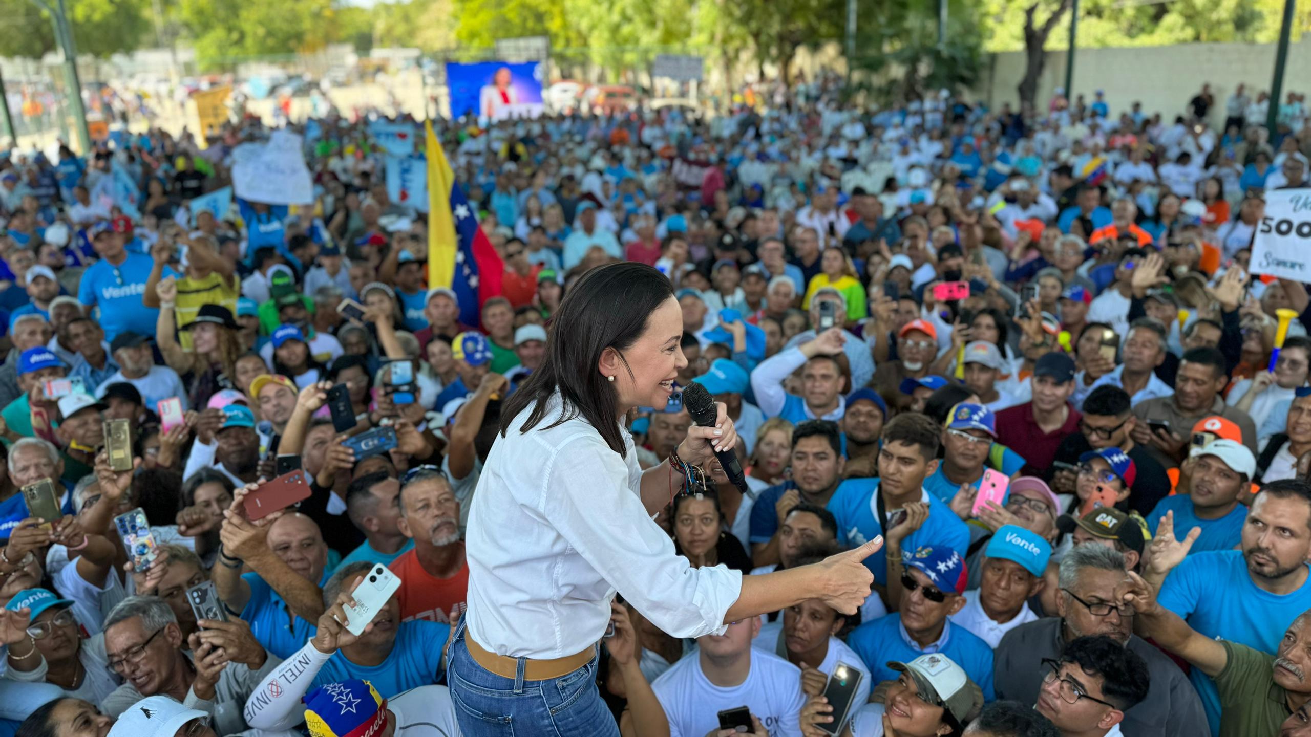 María Corina: El pueblo suspendió un evento inútil y dañino para los intereses de Venezuela