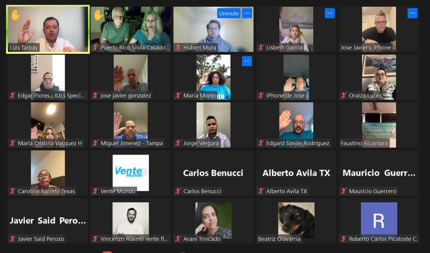 Vente Mundo juramenta equipo en Estados Unidos