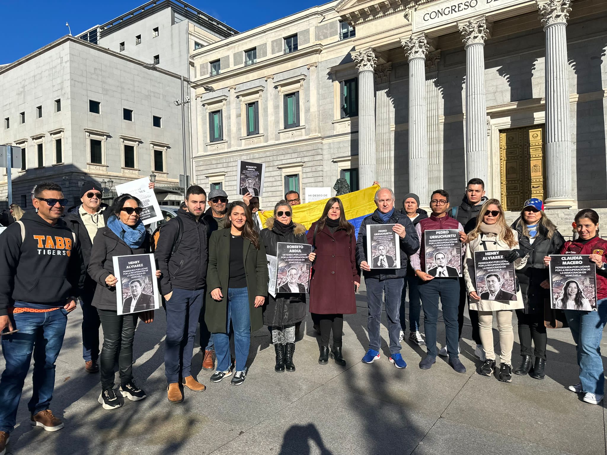 Venezolanos en Madrid se manifiestan contra persecución política