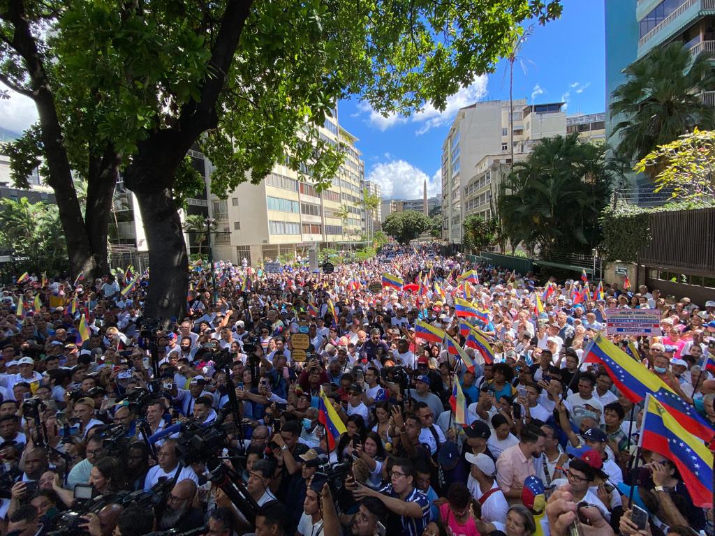 María Corina: Quiera o no quiera, el pueblo venezolano obligará a Maduro a medirse