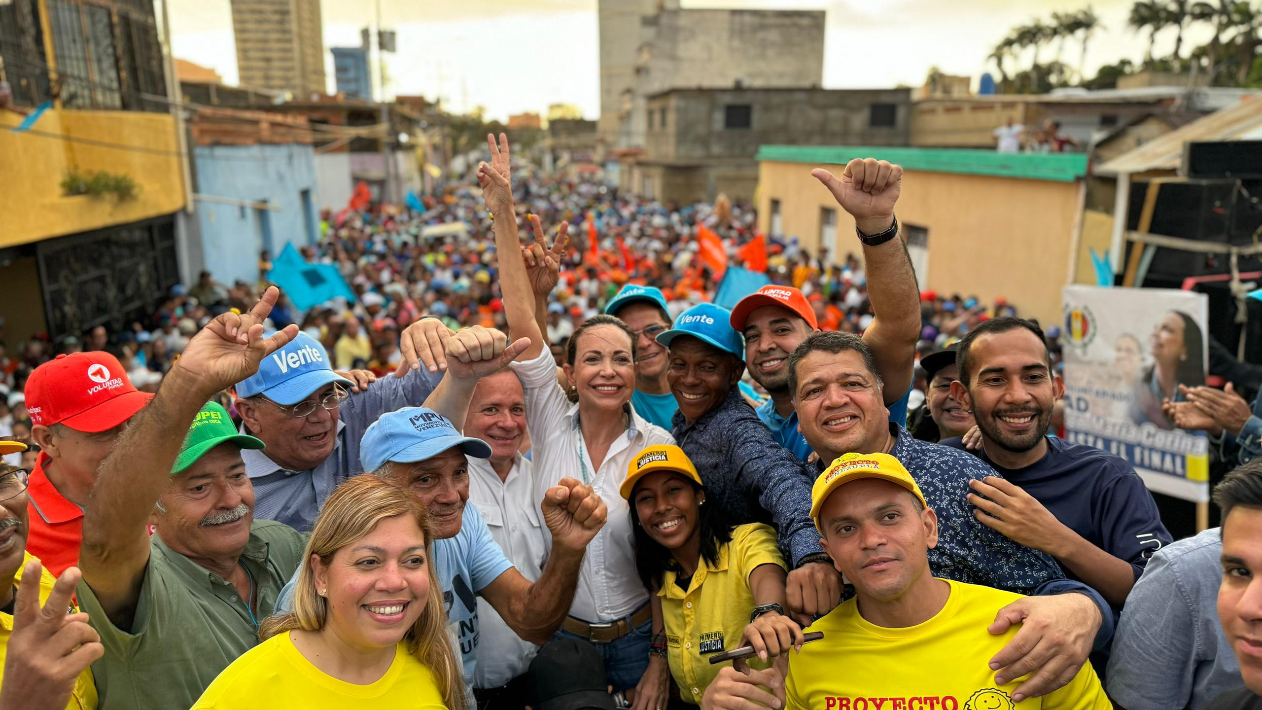 María Corina en Puerto La Cruz: Venezuela no se calará que el régimen se quede en el poder por las malas   