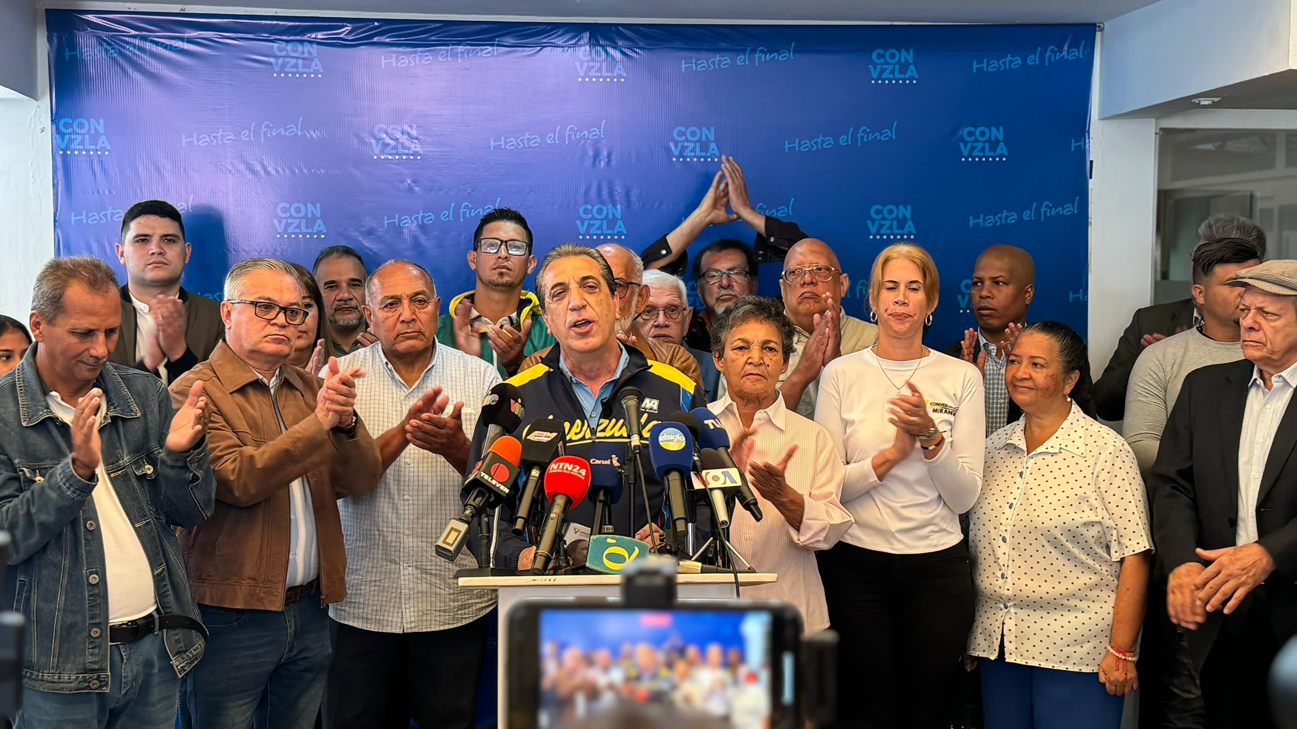 Biagio Pilieri: De la única sustitución que hablamos es la de Maduro, cuando María Corina gane la elección