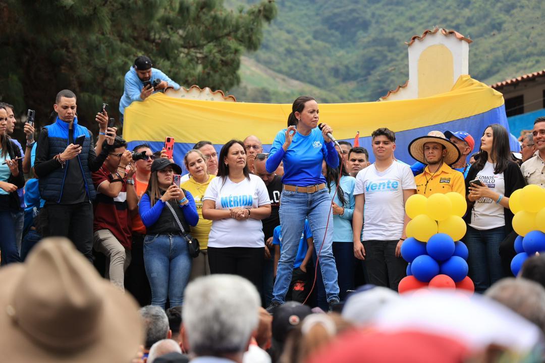 María Corina: Ellos podrán decir que tienen un absurdo cronograma electoral, pero los electores los tenemos nosotros