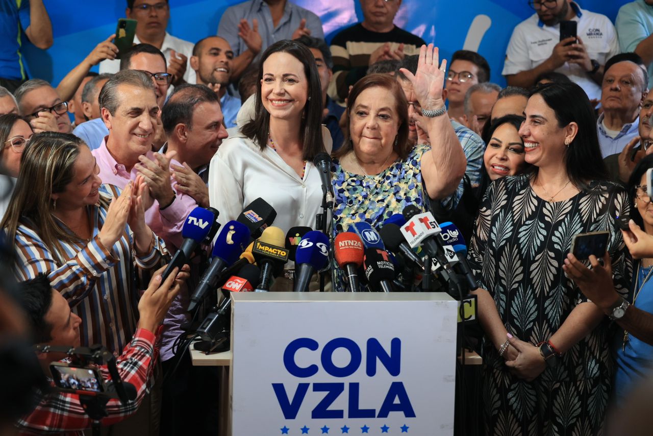 María Corina y la alianza opositora inscribirán a Corina Yoris como representante unitaria a las presidenciales