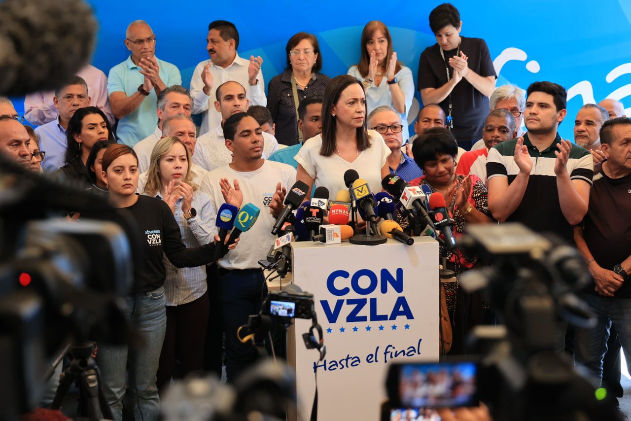 María Corina: Mi candidata es Corina Yoris y lo que ocurrió anoche acelera la transición