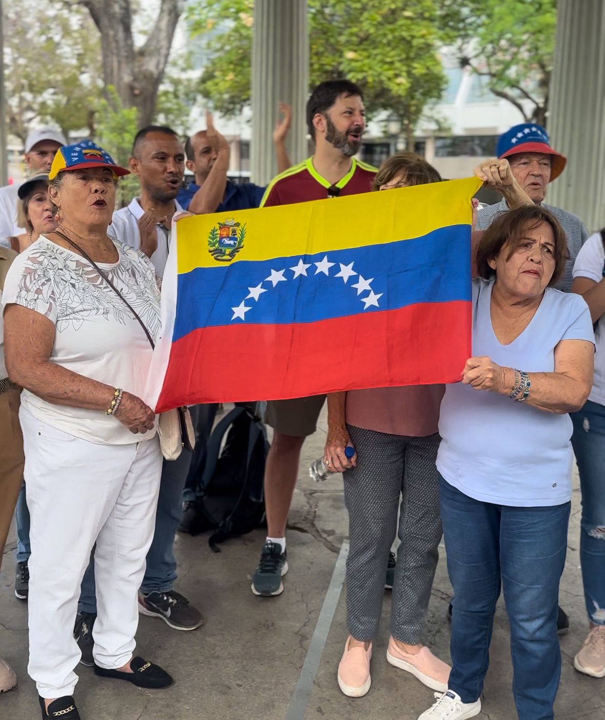 Venezolanos en Costa Rica exigen apertura inmediata del Registro Electoral