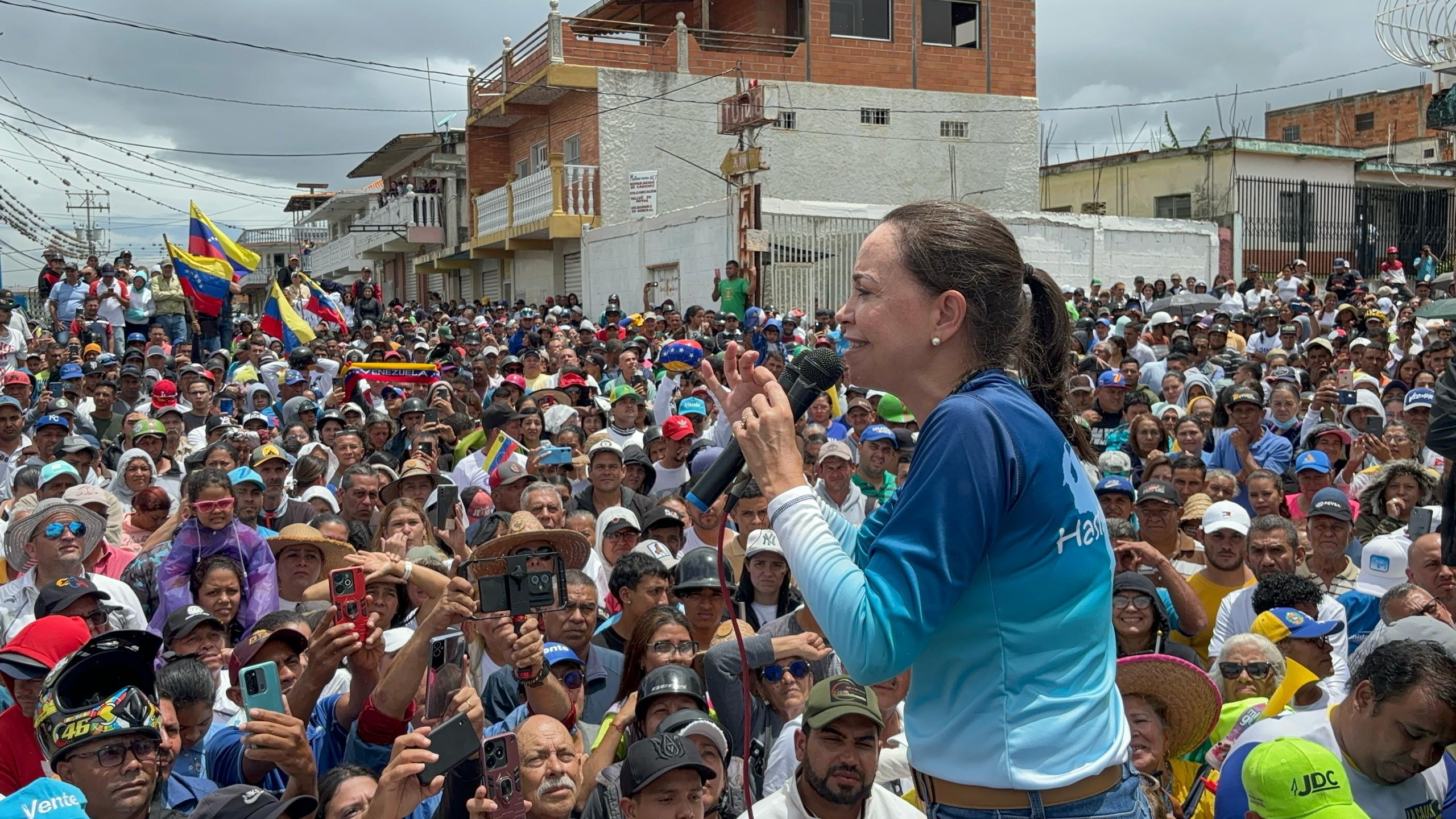 María Corina en Sanare: Tenemos los votos de sobra, pero hay que defenderlos de estos tramposos