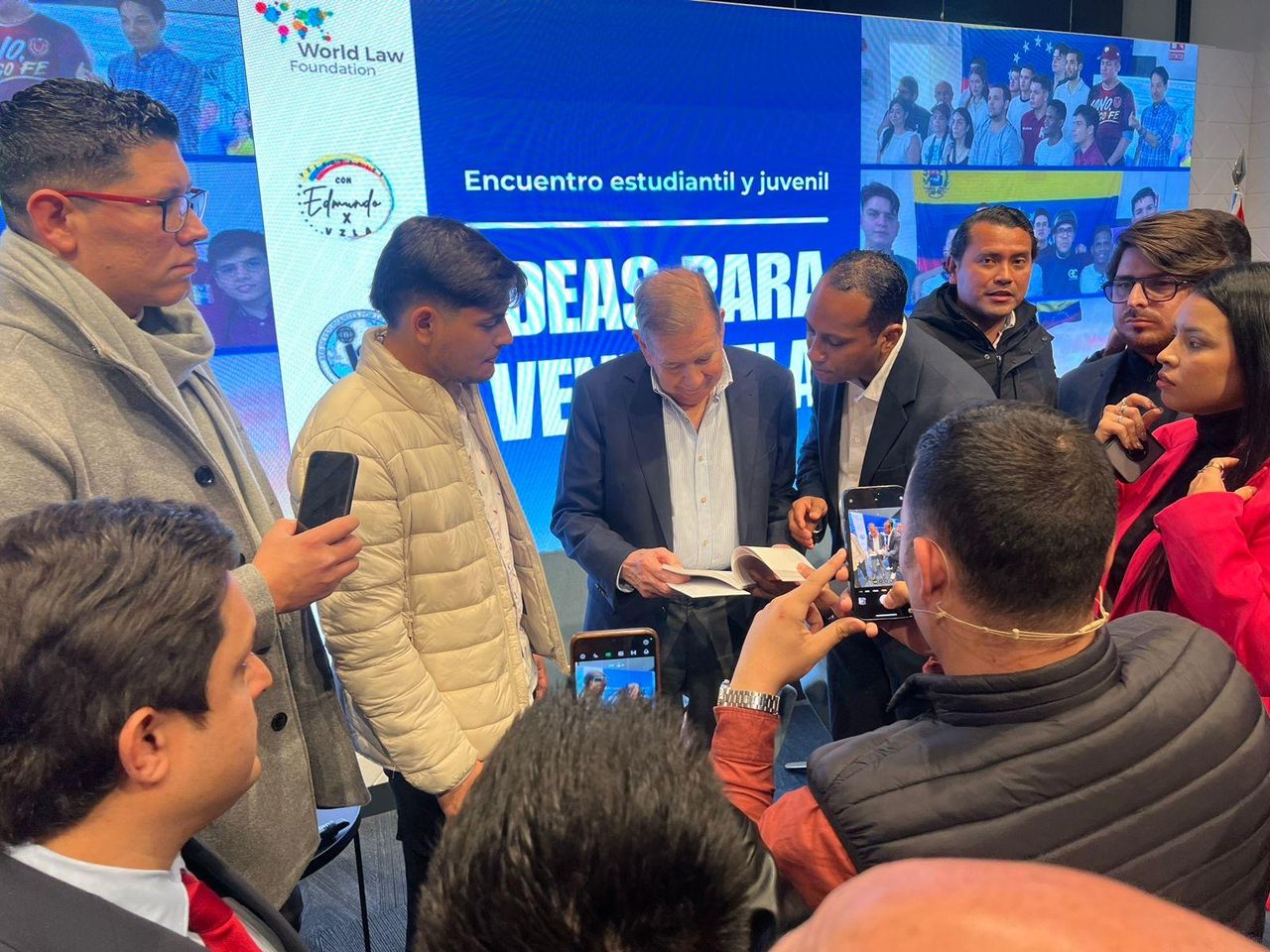 Edmundo González por el Día del Estudiante Universitario: “Cuento con ustedes para la transformación de Venezuela”